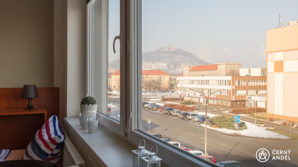 Cerny Andel Hotel Most Kültér fotó